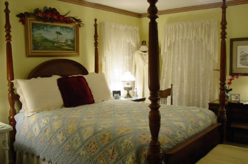Red Bluff Cottage Bed & Breakfast Montgomery Room photo